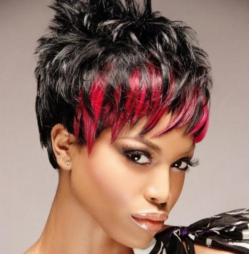 Каре с мелированием на русые. Подбор оттенков мелирования на каре