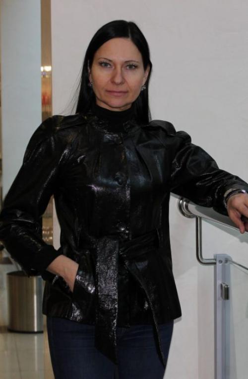 Парки для женщин 50 лет. Куртка или пальто: что купить на весну женщине после 50 лет