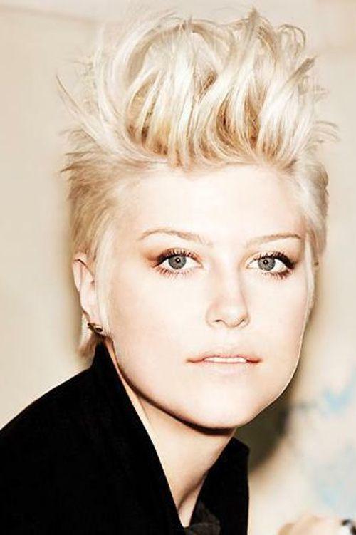 Вечерние прически для полного лица. Стрижки для полного лица