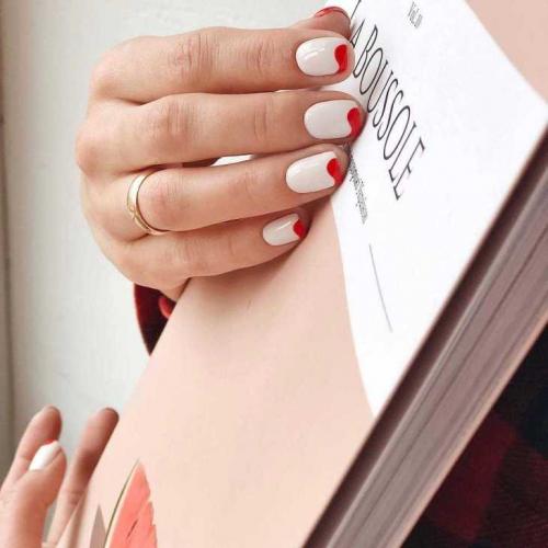 Пословицы про маникюр