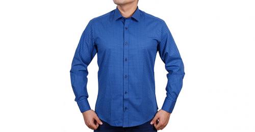 С чем носить красную рубашку мужчине. Сочетаем рубашки по цветам: от черной до бордовой