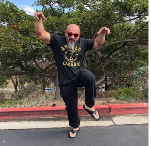 За 50 жизнь только начинается. Сколько вам лет? В 50 жизнь только начинается! 04