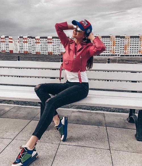 Секреты стильного гардероба для мамочек. Стильный гардероб для молодой мамы 2020: как одеться комфортно и модно