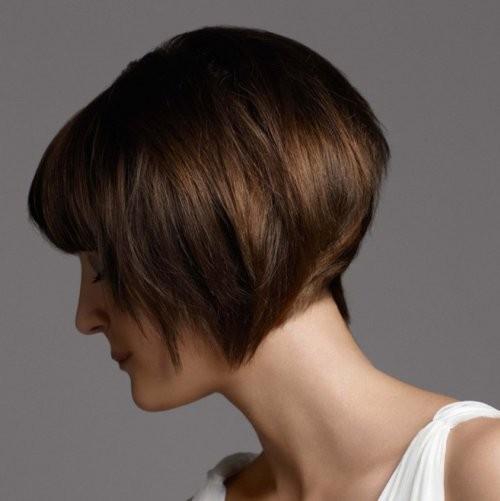 Боб каре на ножке 2019. Стрижка боб каре на ножке на короткие волосы