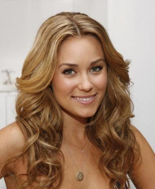 Прически с кудрями пошагово. Прически с кудрями — сексуальные и стильные завитушки для любой длинны волос + фото