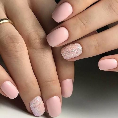 Модный маникюр для женщин после 40 лет. Модный маникюр для женщин за сорок: зимние тренды 2019