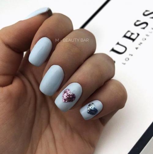 Маникюр с сердцем. Маникюр с сердечками: фото самых стильных идей