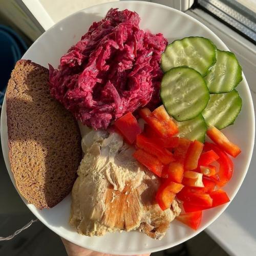 Правильный обед - прекрасная возможность поправить здоровье и улучшить самочувствие. 03