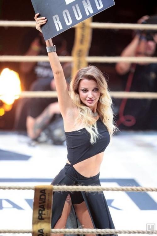 Магомед исмаилов победил серба александра илича в боксёрском поединке. 01