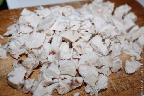 Курица с брокколи, запеченная под сливочным соусом. 03