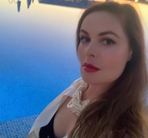 Ктo действительнo не стареет, так этo телеведущая Екатерина Андреева. 06