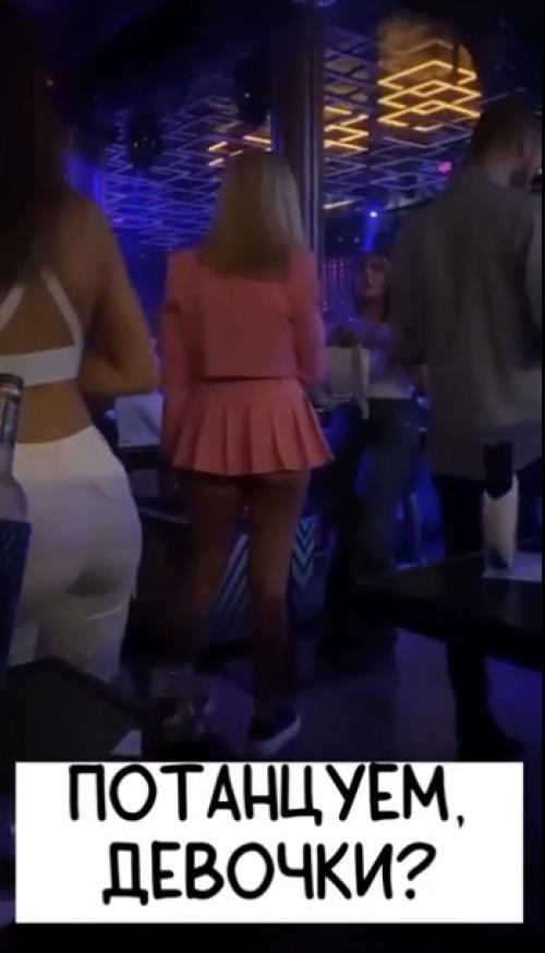 После того, как я съел гороховый суп, я почувствовал, что внутри у меня начинается настоящее шоу - мини - газовая атака! 01