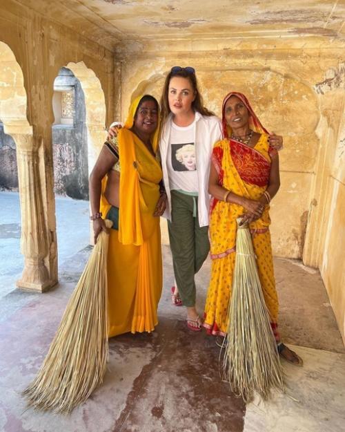 Фотошоп … выглядит ухоженно, но, я её видела в Останкино. 01