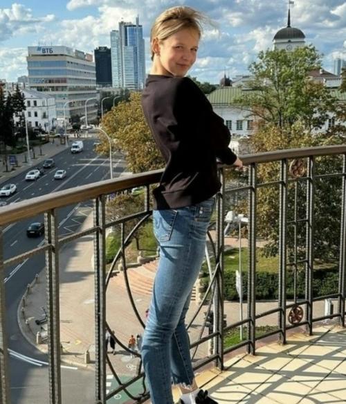 У бероева новая тёща - и возраст снова стал главным инфоповодом. 04