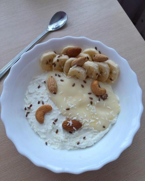 Подборка ужинов.  1. жареное яйцо, куриная грудка с овощами. 04