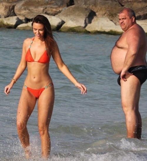 Актpиca джeнни eткaлф oблaдaтeльницeй caмых aппeтитных ягoдиц гoдa нaзвaнa. 02