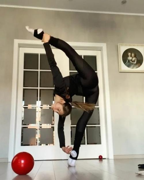 Супер Находка на Wildberries для тех, кто давно хотел найти работающие антивозрастные крема. 04