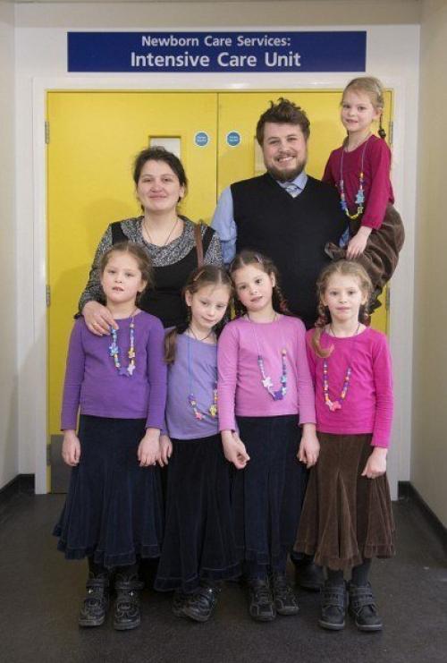 12 лет назад молодая московская семья артамкиных стала в одночасье многодетной. 08