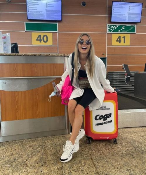 Ольга бузова улетела в Африку. 05