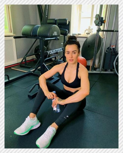 Спортивные девушки. Акая же красотка тина анделаки. 01