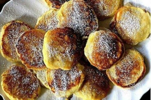 Яблoчныe oладушки.  На 100 грамм - 75. 7. 04