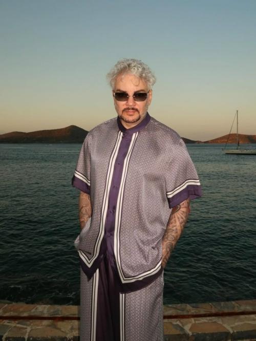 Филипп Киркоров совсем сдал за последнее время - на репетиции еле двигается. 02