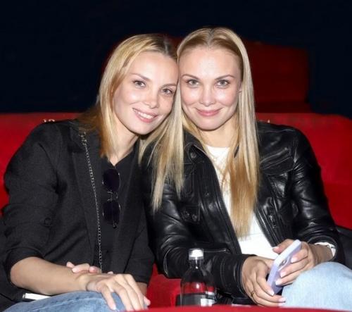 Очень Хочется Быть Рядом с Мужем, но увы: Татьяна арнтгольц призналась, что страдает от разлук с Марком Богатыревым. 02 Очень Хочется Быть Рядом с Мужем, но увы: Татьяна арнтгольц призналась, что страдает от разлук с Марком Богатыревым. 02