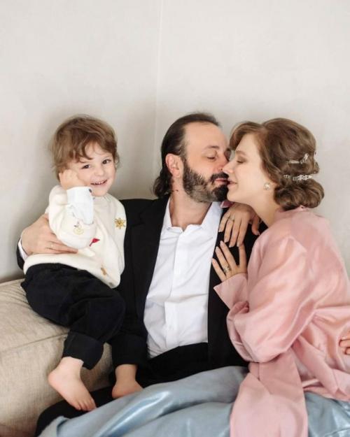 Знакомьтесь, люди добрые! 02 Знакомьтесь, люди добрые! 02