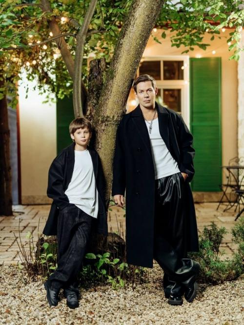 Стас пьеха продемонстрировал, что его сын Пётр - настоящий отличник. 01