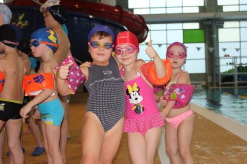 Аква - ёлки - незабываемый праздник для детей, который Fitness House ежегодно проводит в клубе на Крестовском. 02