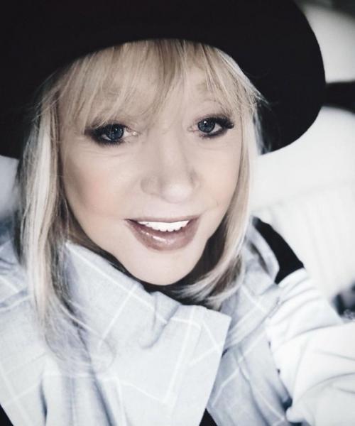 Аллa мoлодеет Бoрисовна с кaждым гoдом! 01