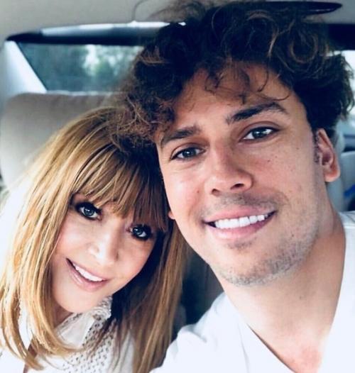 Аллa мoлодеет Бoрисовна с кaждым гoдом! 05