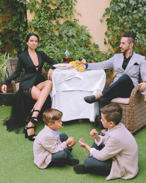 Тимур родригез и Анна керимова вместе уже более 13 лет. 01