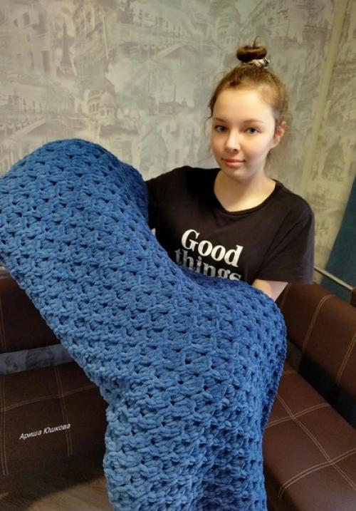Автор чудного пледика - чудная девочка Ариша юшкова. 06