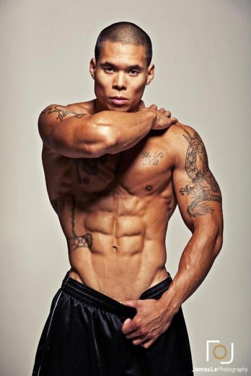 Pham Woodbridge.   32 года. 03