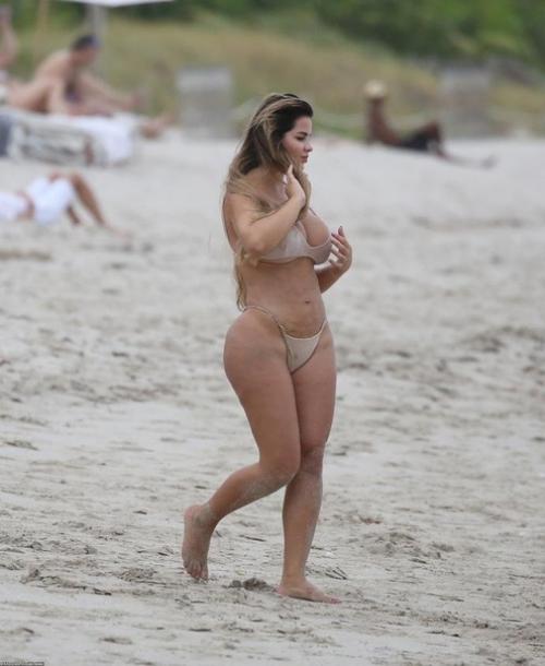 Анастасия квитко без фотошопа. 02