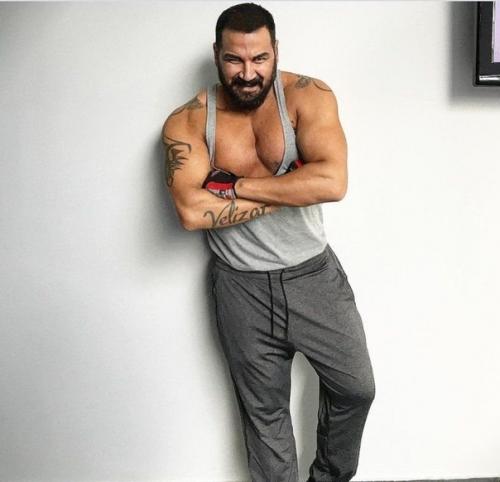 Помните этого сладкого парня азиза? 02