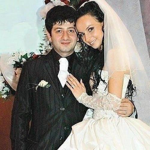 Свадьбы начала 2000-х такие атмосферные. 01