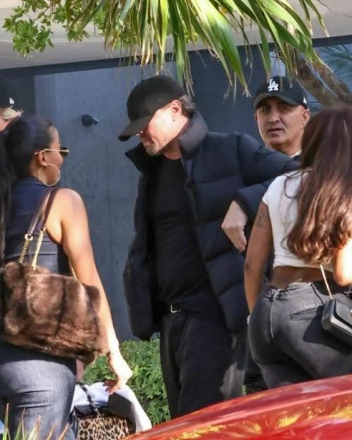 Леонардо ди каприо наконец объяснил, почему всегда закрывает лицо на публике. 01