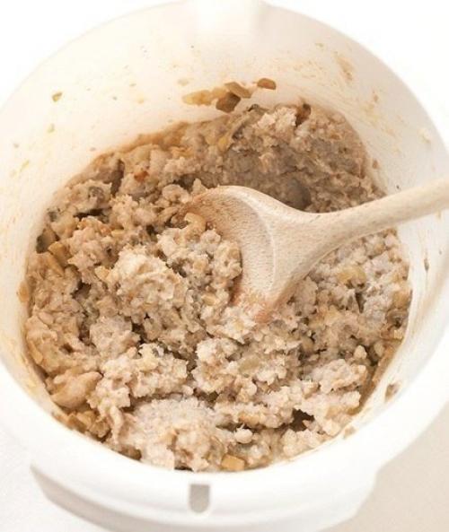 Гречневые котлеты. На 100 грамм - 107, 6 ккал, б/ж/у - 6, 3/1, 9/17, 8. 07 Гречневые котлеты. На 100 грамм - 107, 6 ккал, б/ж/у - 6, 3/1, 9/17, 8. 07