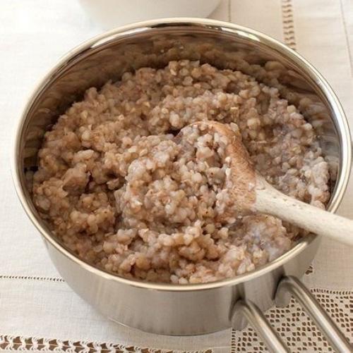 Гречневые котлеты. На 100 грамм - 107, 6 ккал, б/ж/у - 6, 3/1, 9/17, 8. 02 Гречневые котлеты. На 100 грамм - 107, 6 ккал, б/ж/у - 6, 3/1, 9/17, 8. 02