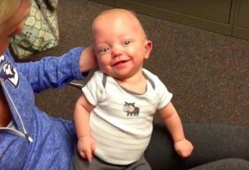 Этого 4-мeсячного мaлыша зовут Mэтью. 02