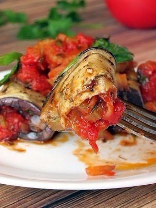 Диетические баклажаны рулетиком овощной начинкой. 01 Диетические баклажаны рулетиком овощной начинкой. 01