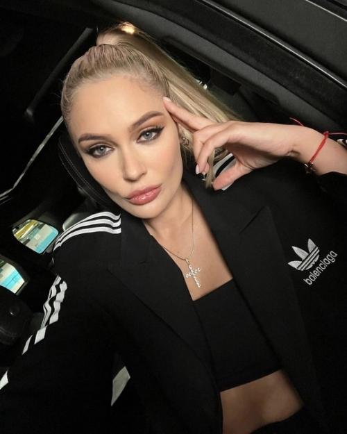 Наталья Рудова сообщила, что уже год не состоит в отношениях. 01