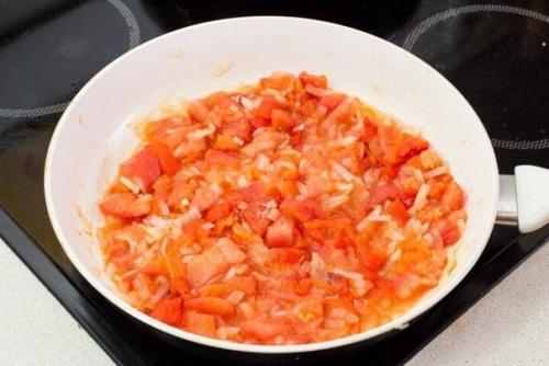 Рататуй.  Ингредиенты:   Баклажаны - 2 шт. 02