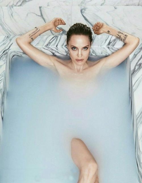 Брэдли купер ушел. 05