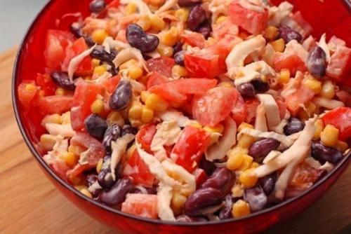 Салат который не портится. Топ - 5 вкусных салатов, которые не испортят твою фигуру