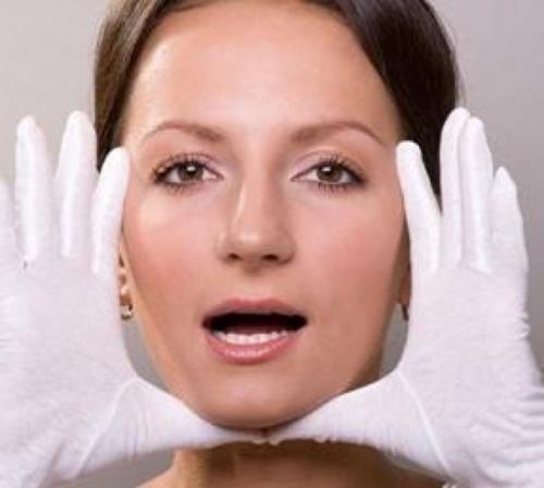 Идеальный подбородок.  Ничто так не портит лицо, как дряблый контур или второй подбородок. 02