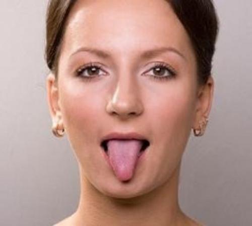 Идеальный подбородок.  Ничто так не портит лицо, как дряблый контур или второй подбородок. 01