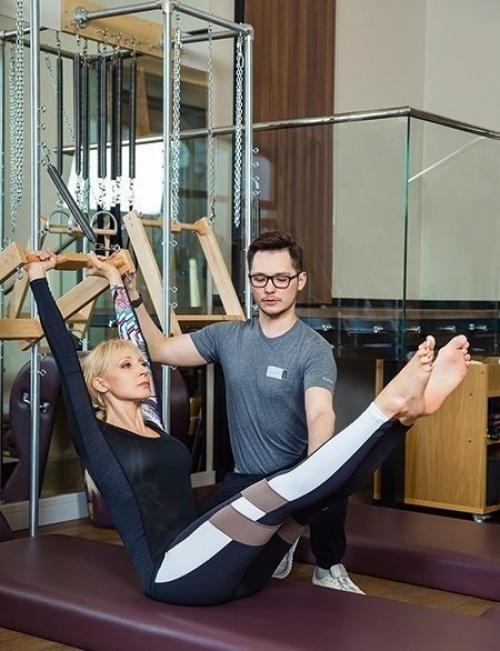 Дочь Аллы Пугачевой - обладательница прекрасной фигурки! 03